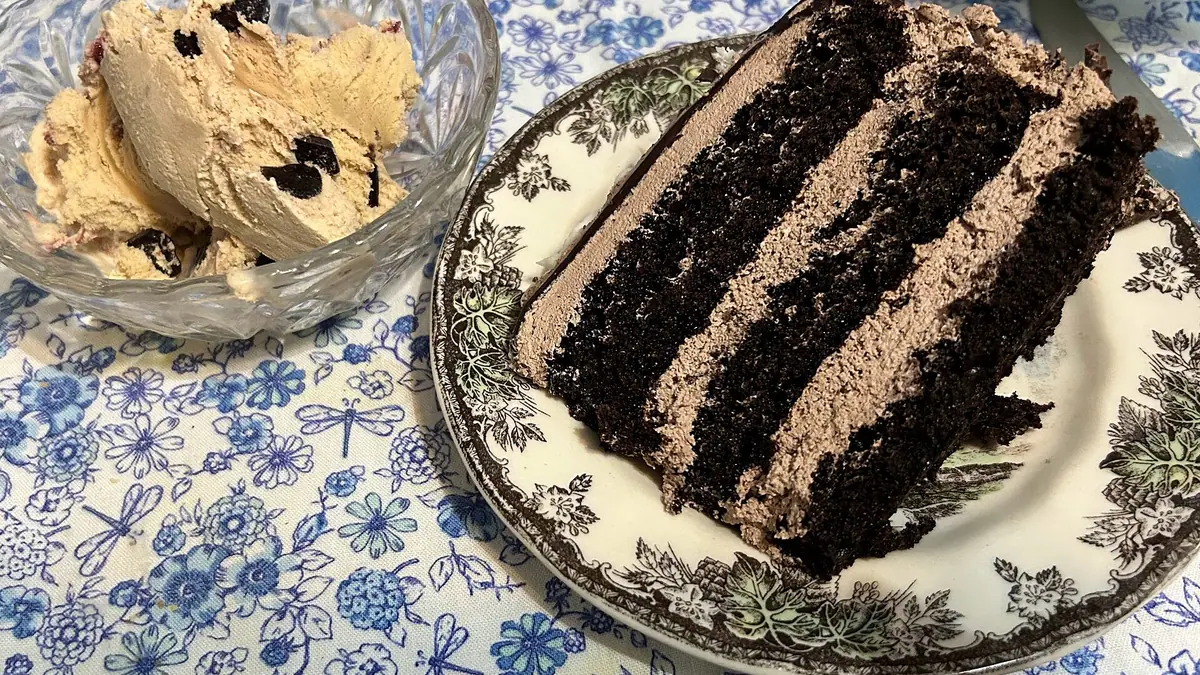 Angie Scott Cakes – cake shop in Ipswich town centre